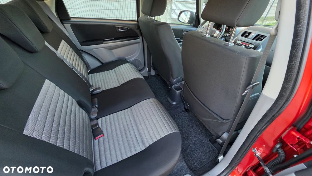 Suzuki SX4 1.6 VVT Automatik 4x2 Comfort - 19