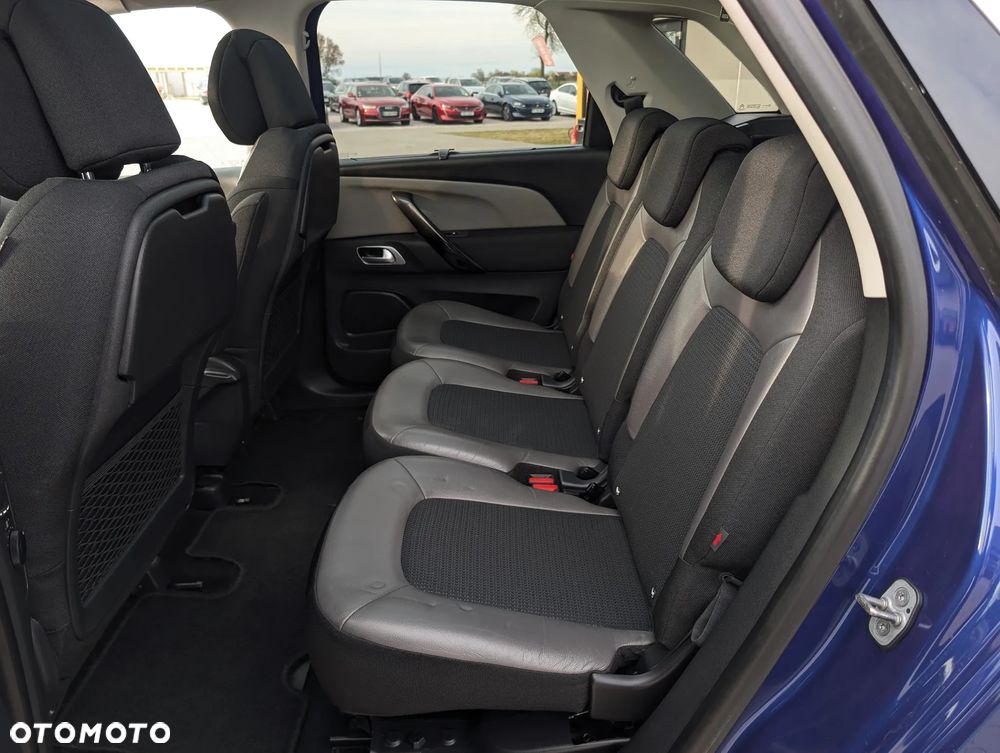 Citroën C4 Picasso PureTech 130 Stop&Start SHINE - 35