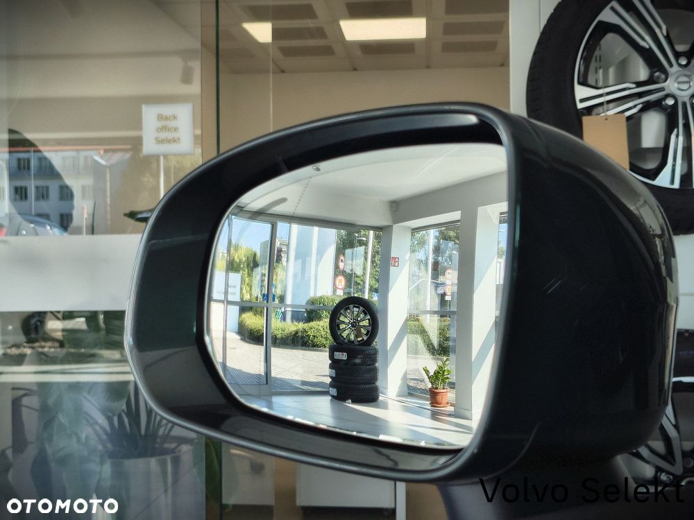 Volvo XC 60 - 35