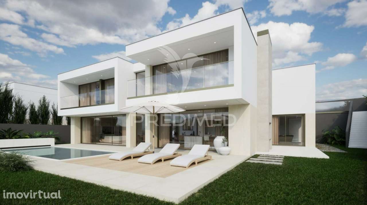 Moradia 3 suítes piscina e localização privilegiada! - Grande imagem: 2/29