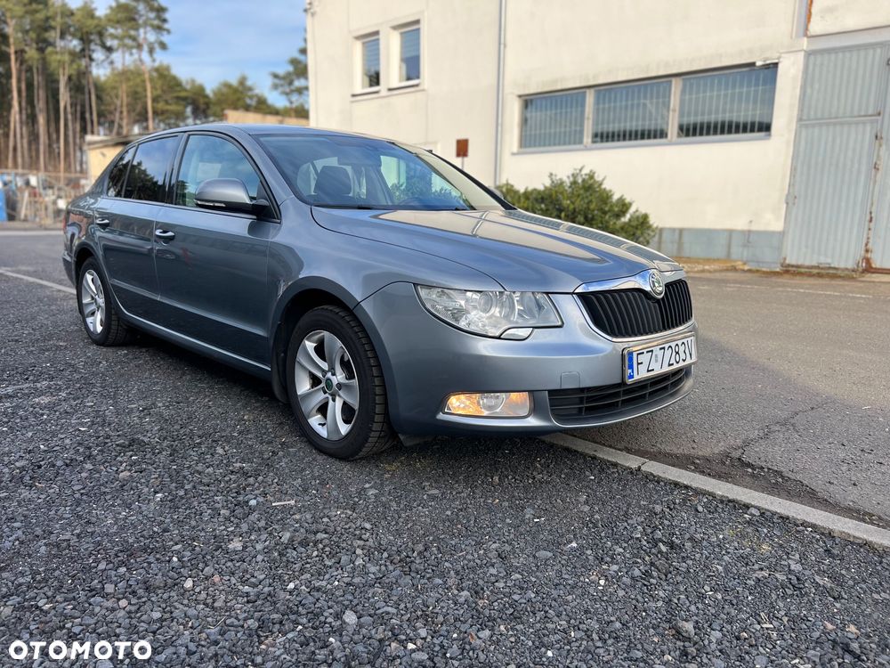 Skoda Superb 1.8 TSI Elegance DSG - 3
