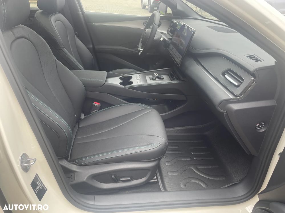 Byd Seal 6 DM-i PHEV Comfort - 11