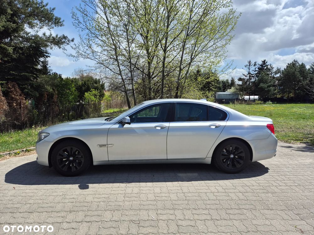 BMW Seria 7 730d - 10
