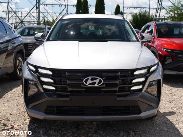 Hyundai Tucson 1.6 T-GDi HEV Smart 2WD - 3