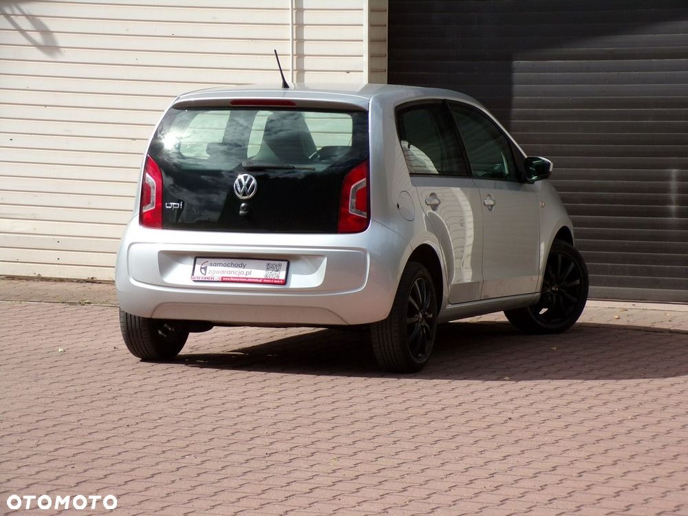 Volkswagen up! - 14