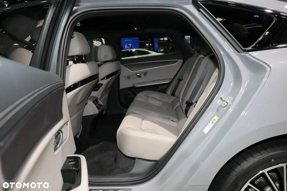 BYD Han Executive - 28