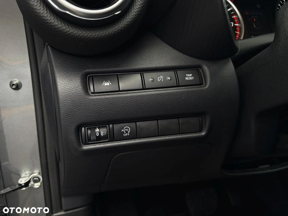 Nissan Juke - 32