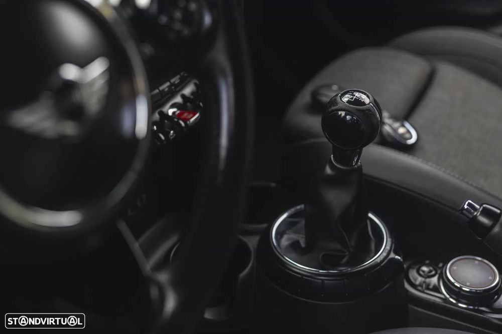 MINI 5 Portas Cooper D - 20