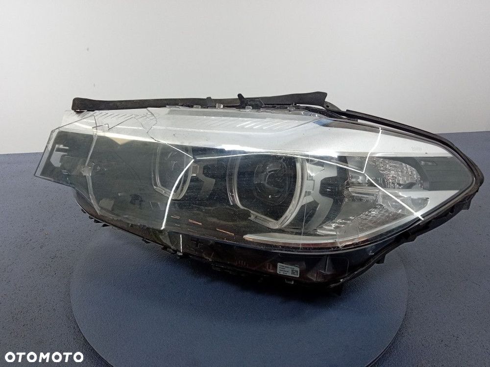 BMW 5 G30 G31 REFLEKTOR LEWY LED USA 8499119 - 2