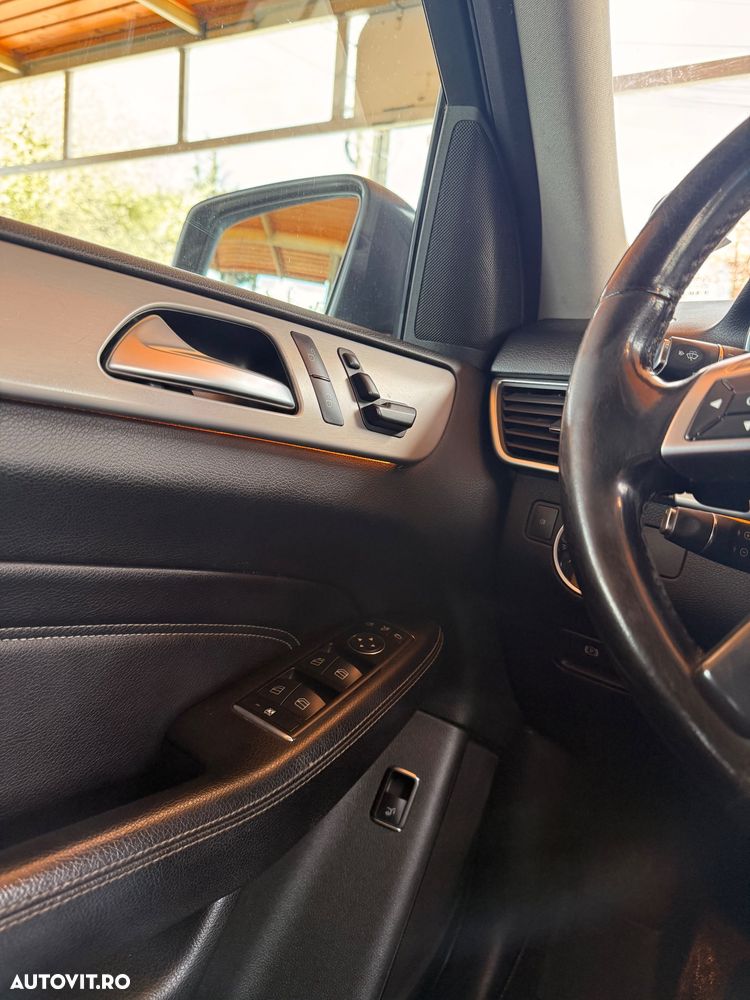 Mercedes-Benz ML - 21