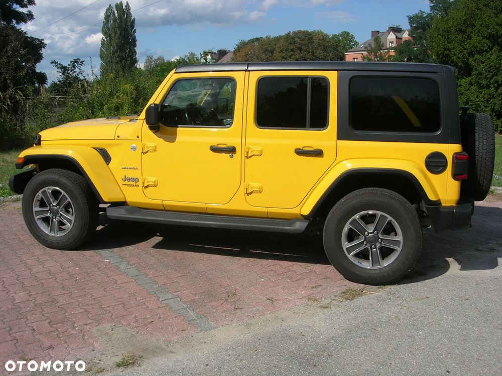 Jeep Wrangler - 4