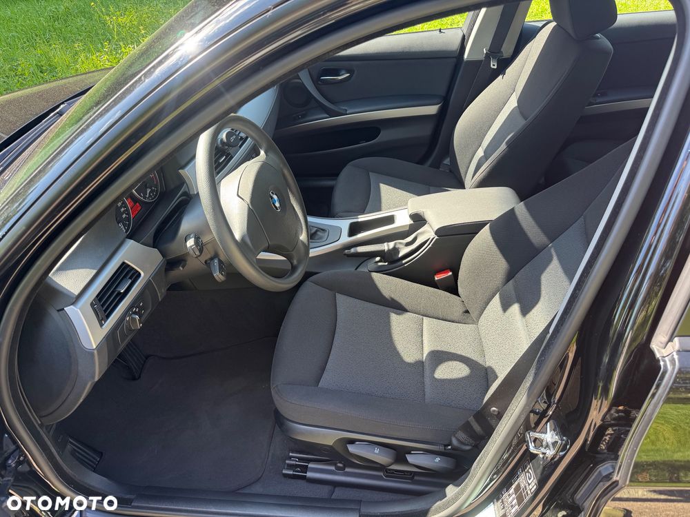 BMW Seria 3 - 14