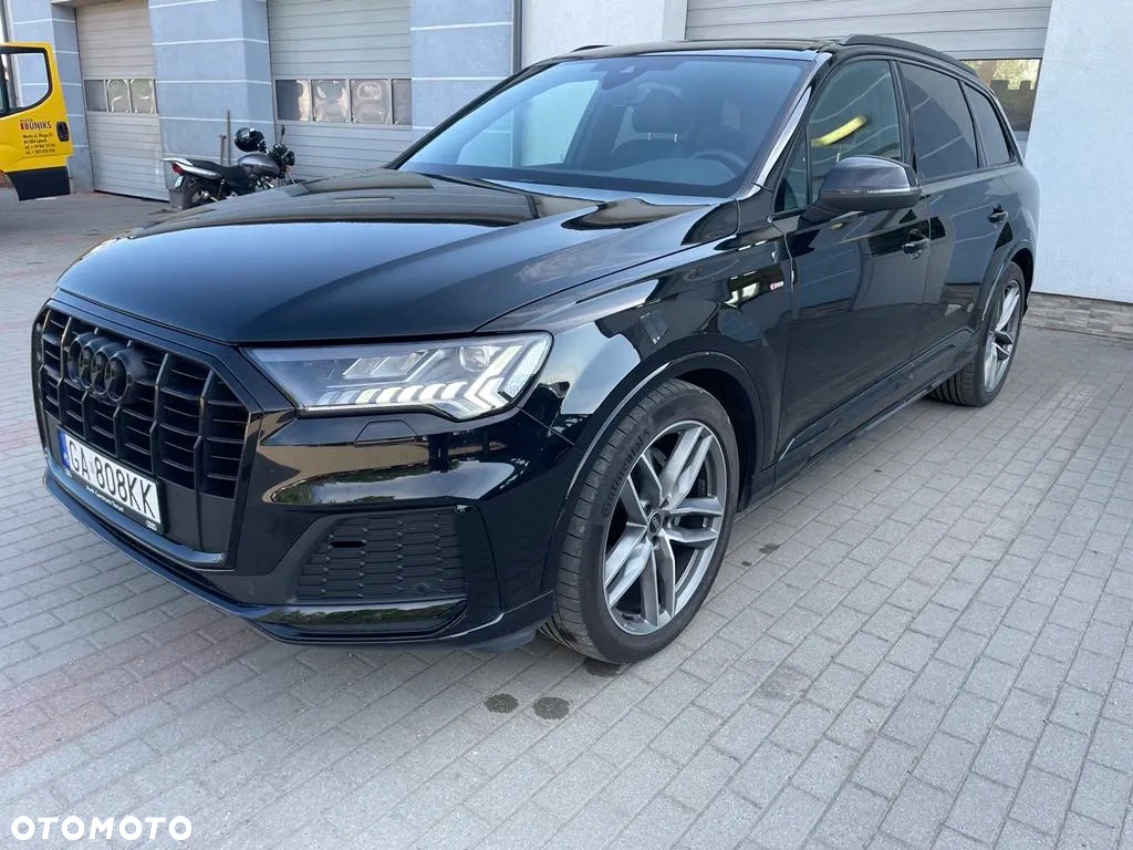 Audi Q7 - 3