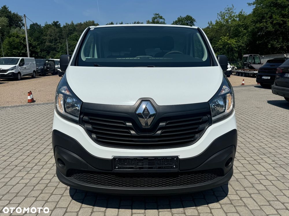 Renault Trafic - 2