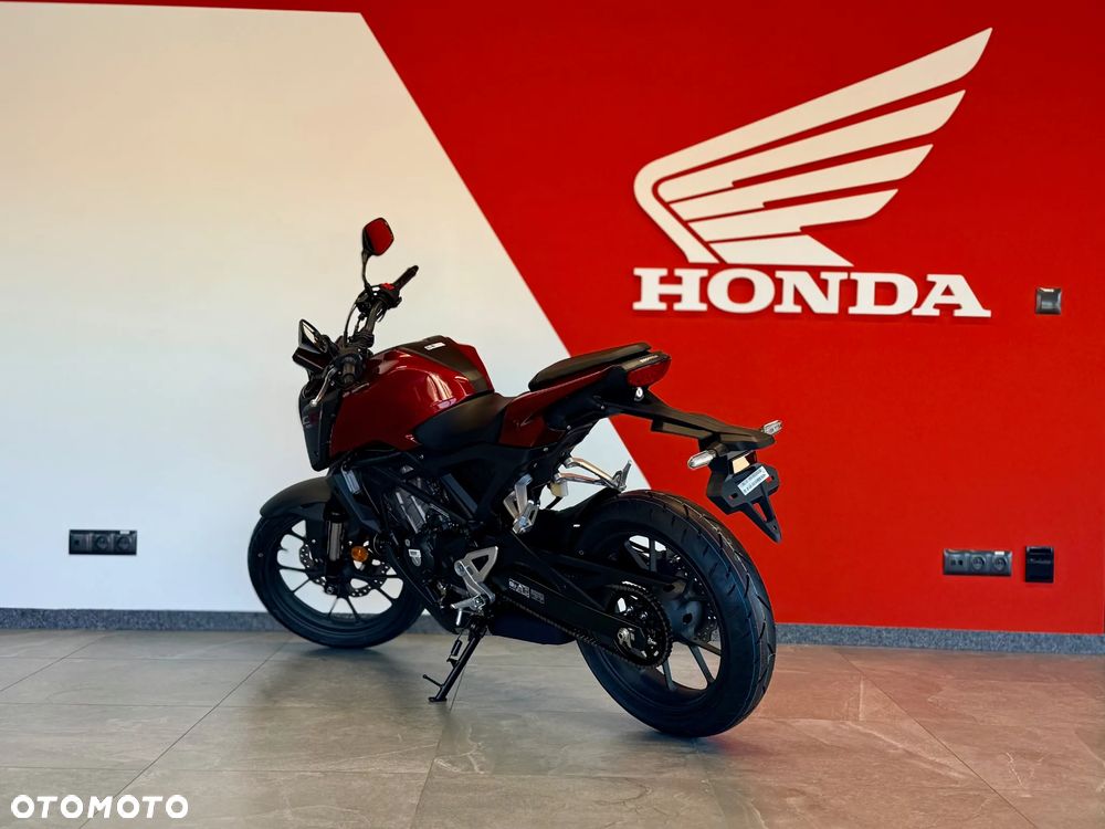 Honda CB - 8