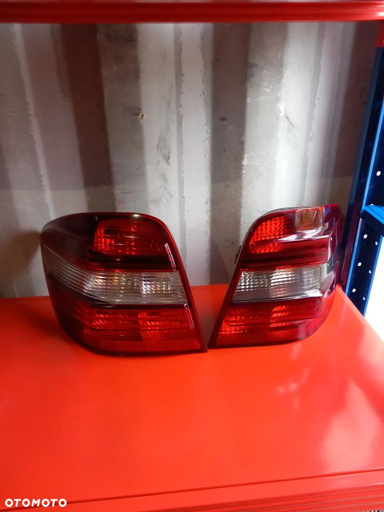 Lampa tył Mercedes ML W164