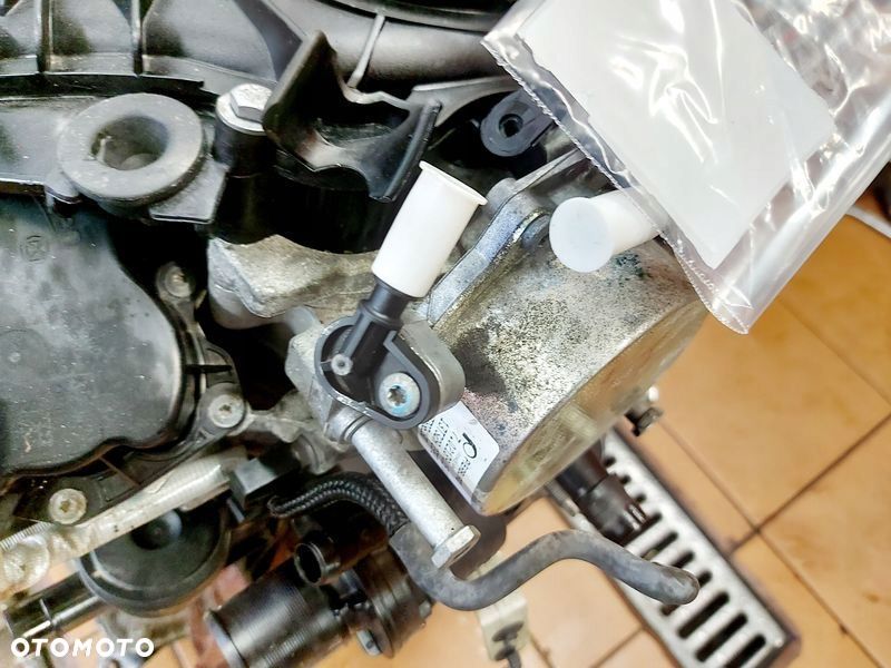 ford mondeo iv mk4 lift kuga mk1 2-smax i 2.0 tdci silnik słupek av4q - 10