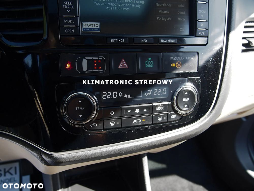 Mitsubishi Outlander - 23
