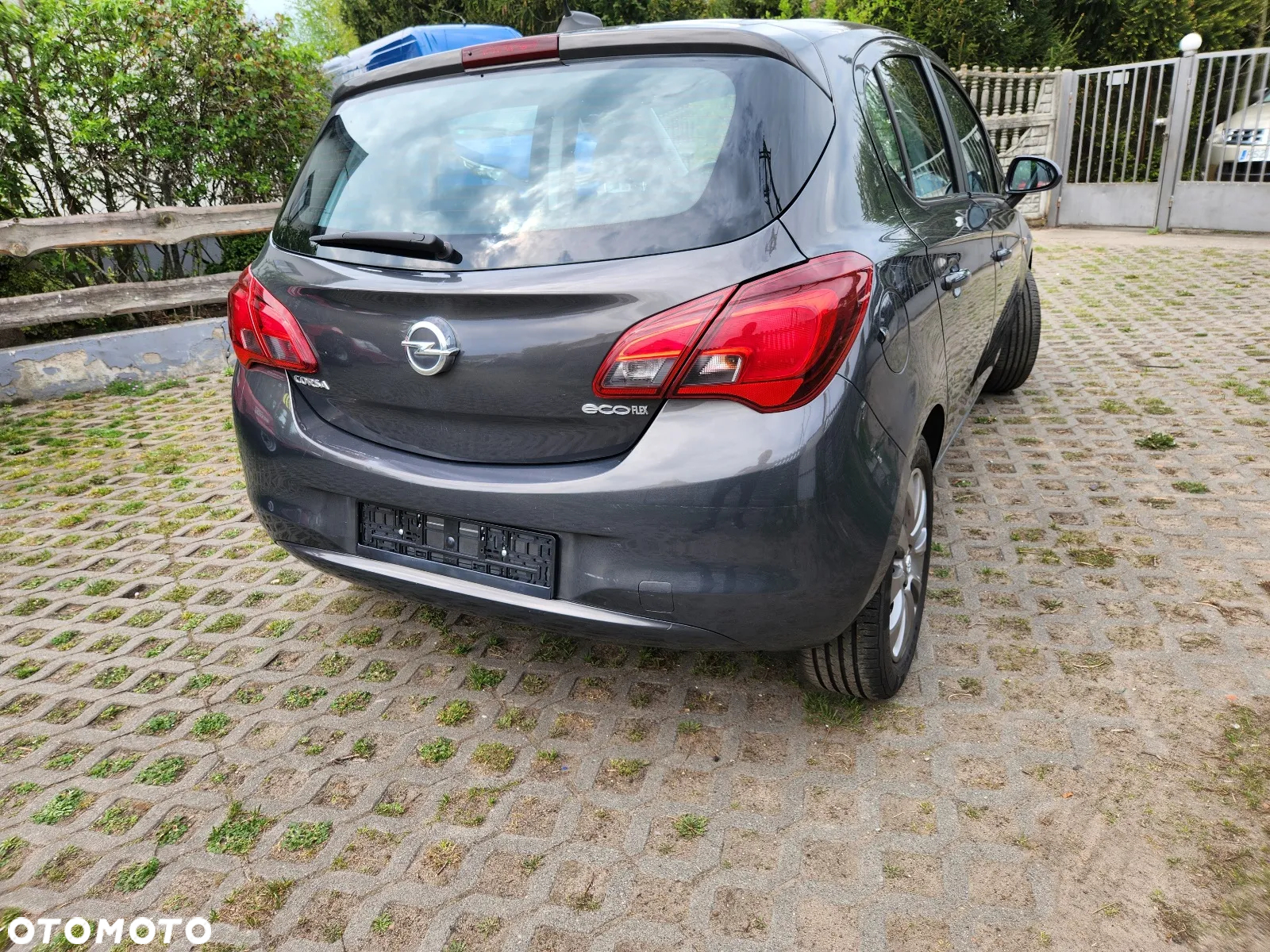 Opel Corsa - 2