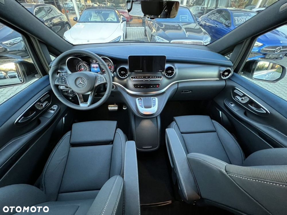 Mercedes-Benz EQV 300 60kWh - 18