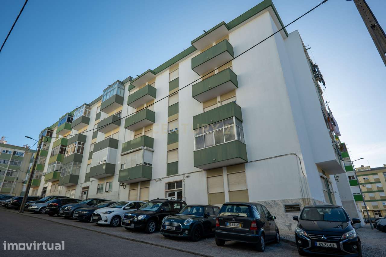 Apartamento T2 na Quinta do Rouxinol, Corroios - Grande imagem: 2/20