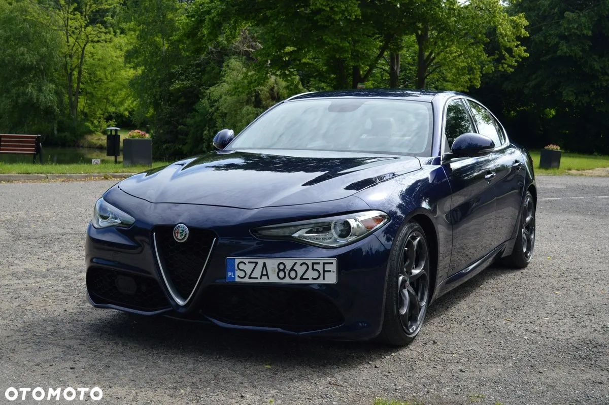 Alfa Romeo Giulia 2.0 Turbo Veloce - 1