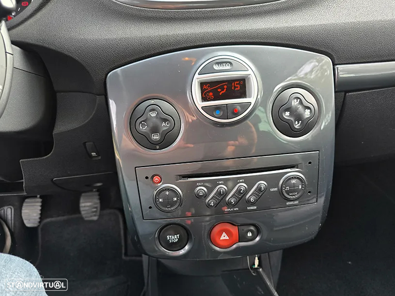 Renault Clio 1.2 TCE Dynamique S - 17