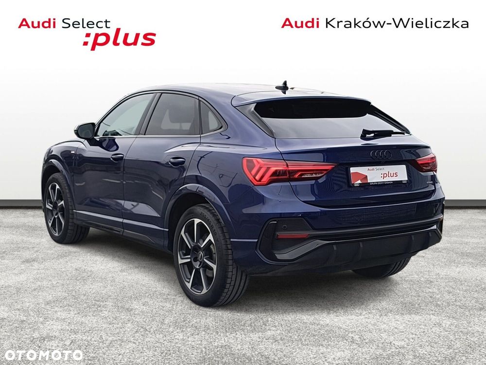 Audi Q3 Sportback - 3