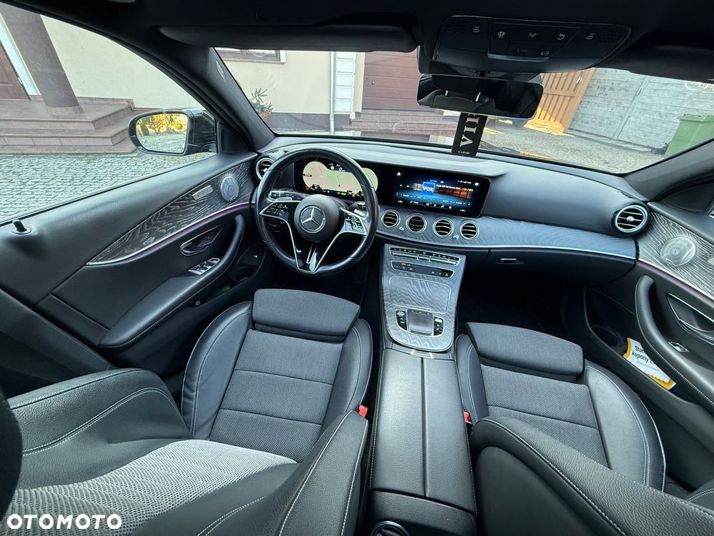Mercedes-Benz Klasa E 300 de 9G-TRONIC AMG Line - 23