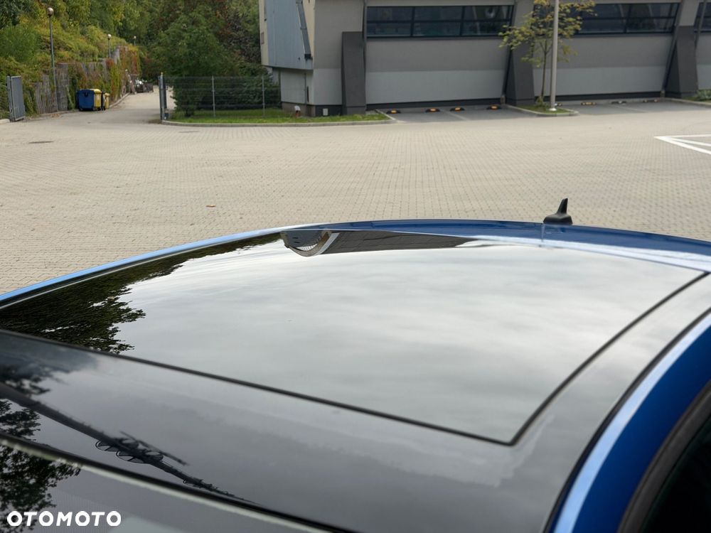 Skoda Octavia 2.0 TDI DSG RS - 30