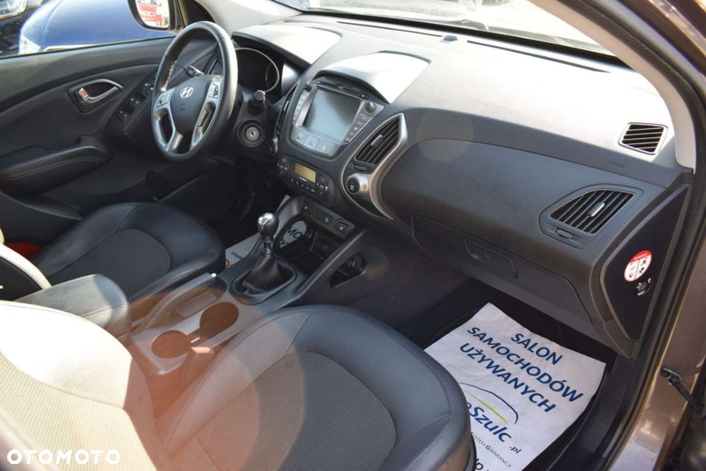 Hyundai ix35 - 24