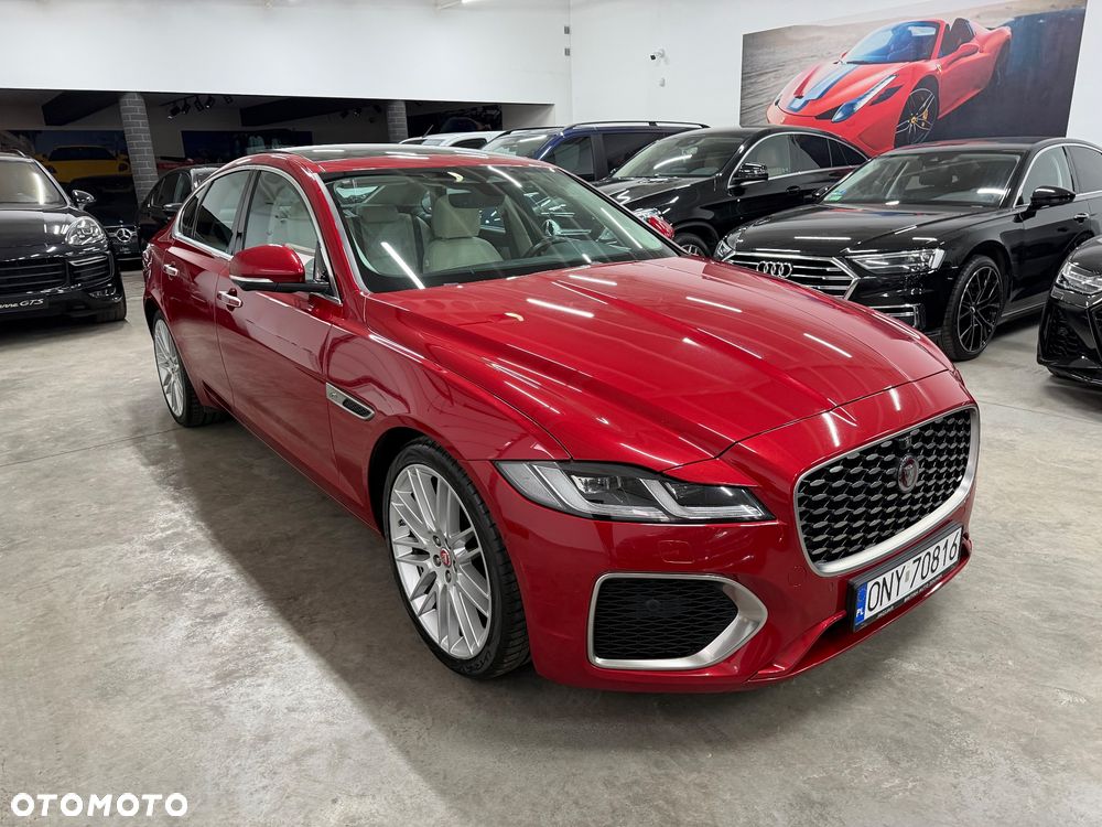 Jaguar XF 2.0 D200 mHEV AWD R-Dynamic SE - 5