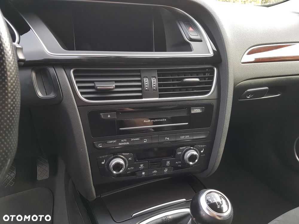 Audi A4 Avant - 12