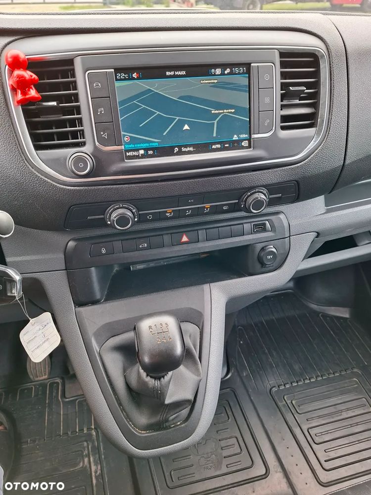 Peugeot Expert - 8