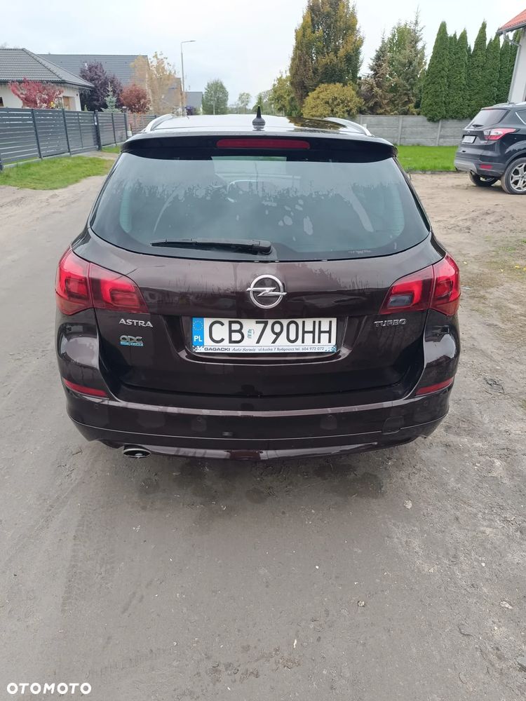 Opel Astra IV 1.6 T Cosmo - 4