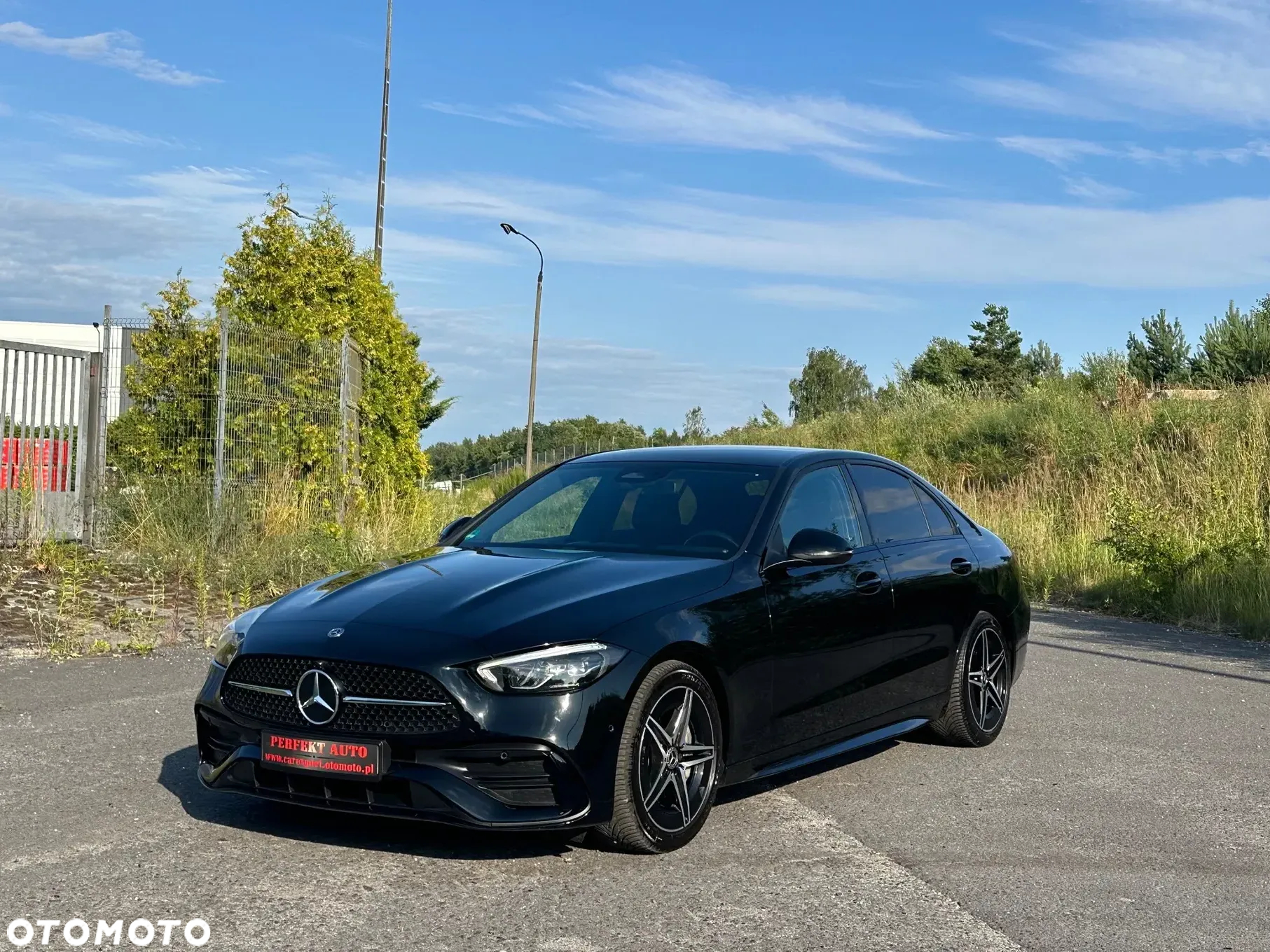 Mercedes-Benz Klasa C 200 9G-TRONIC Edition AMG Line - 3
