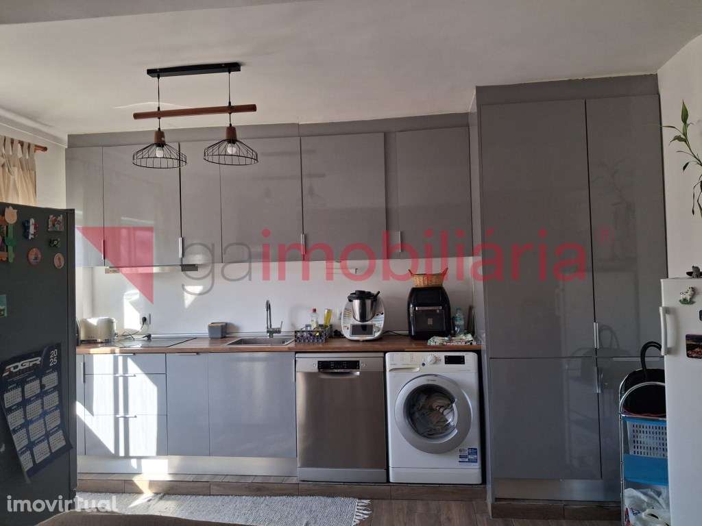 Apartamento T3 no Centro de Arruda dos Vinhos - Grande imagem: 4/27