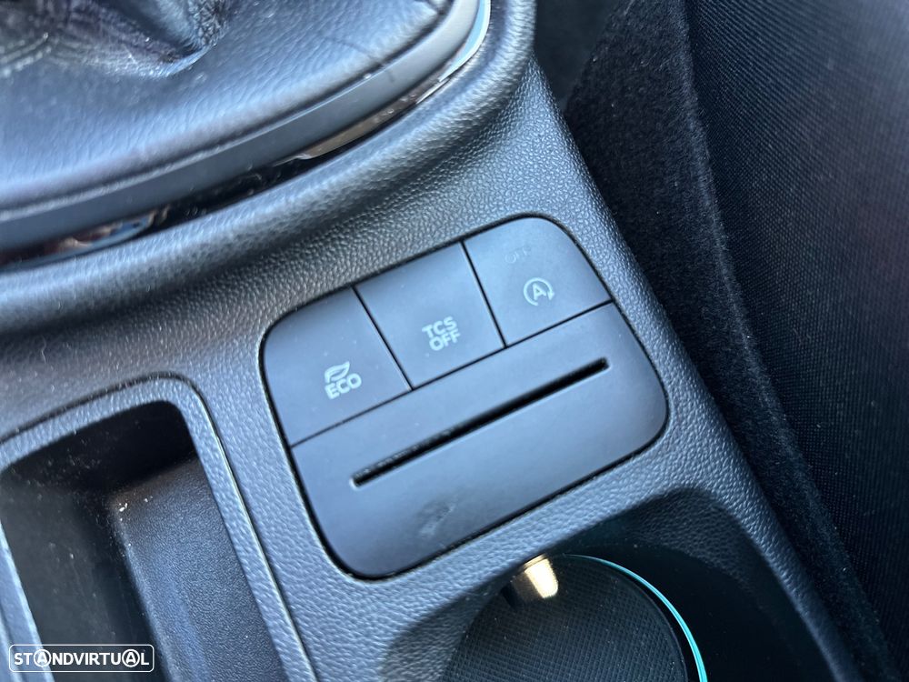 Ford Fiesta 1.0 EcoBoost S&S Titanium - 13