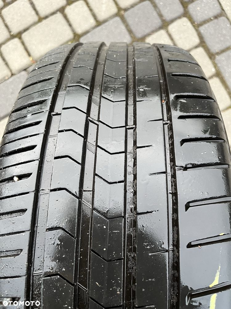 Opony lato 235/50/17 Vredestein Ultrac Satin z 2020 roku - 2