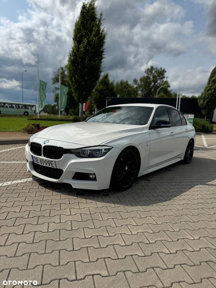 BMW Seria 3 325d M Sport Shadow - 1