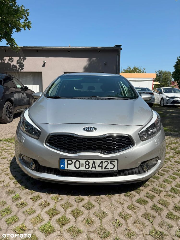 Kia Ceed - 3