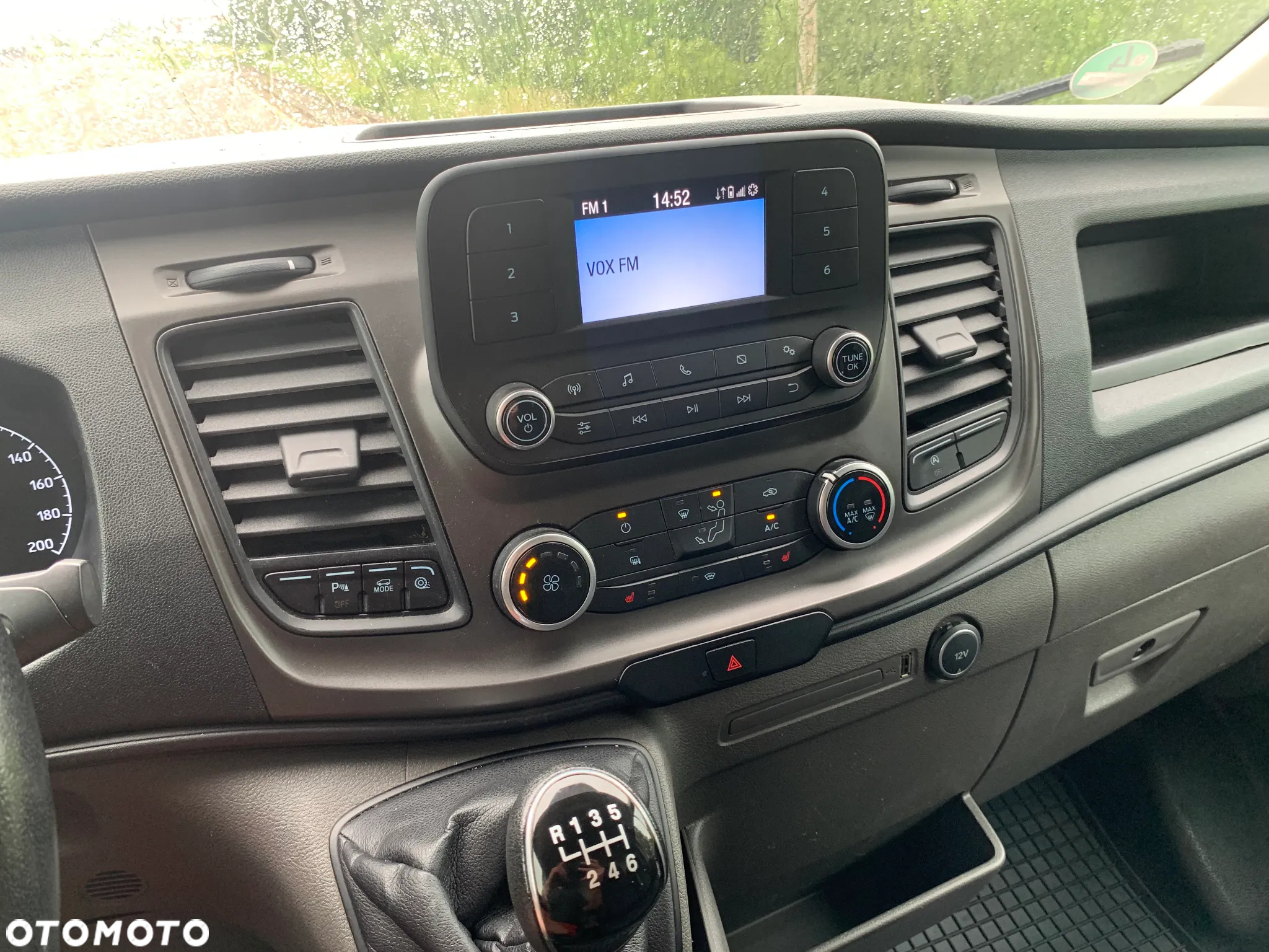 Ford Transit - 16