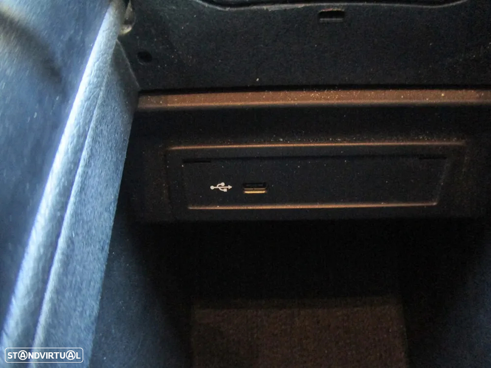 Mercedes-Benz CLA 180 d Shooting Brake AMG Line Aut. - 24