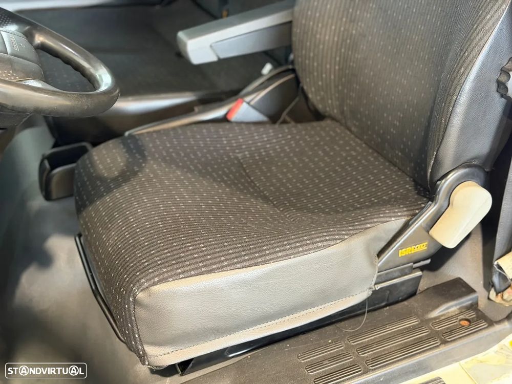 Mitsubishi Canter 3S13 Frigorífica - 16