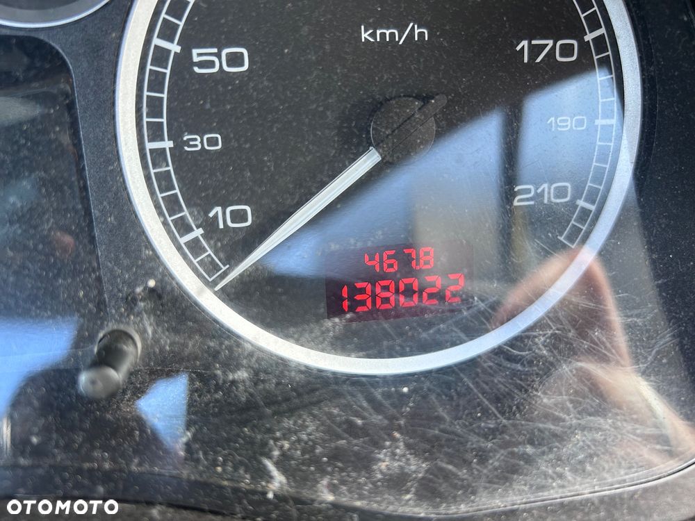 Peugeot 307 1.6 XR - 6
