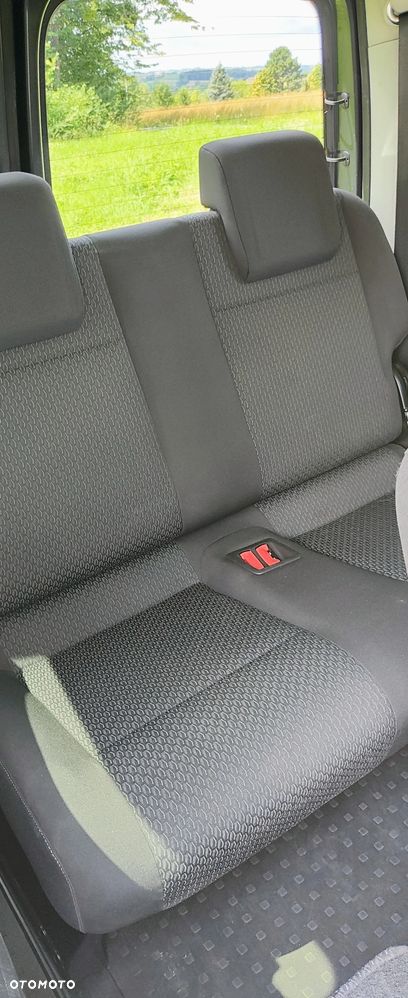 Volkswagen Caddy 2.0 TDI Trendline - 32