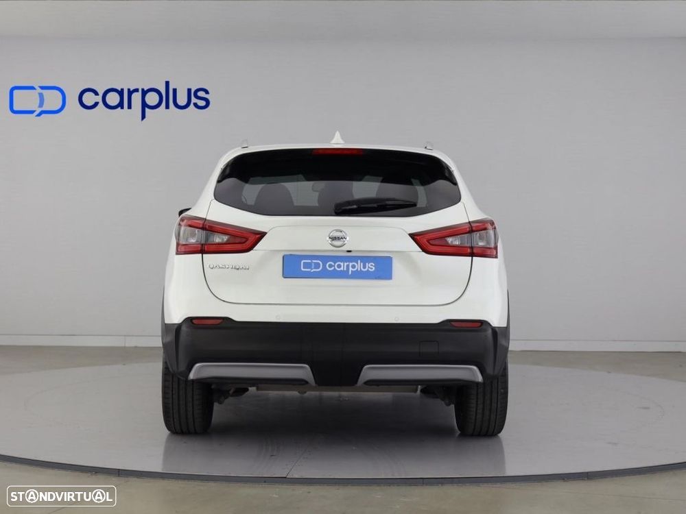 Nissan Qashqai 1.5 dCi N-Connecta - 6