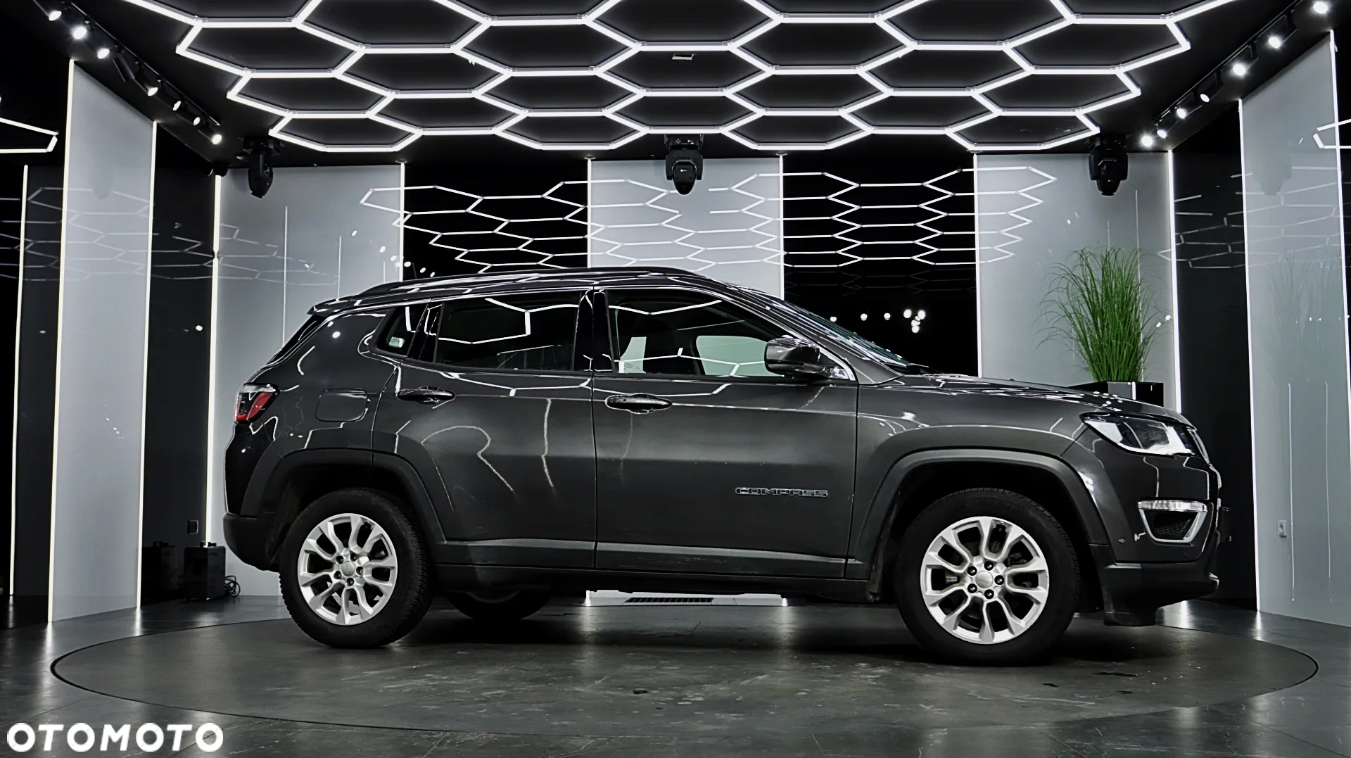 Jeep Compass 1.3 TMair Limited FWD S&S DDCT - 8