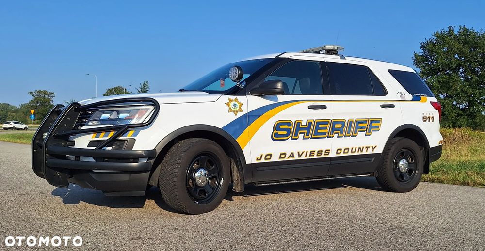 Ford Explorer - 8