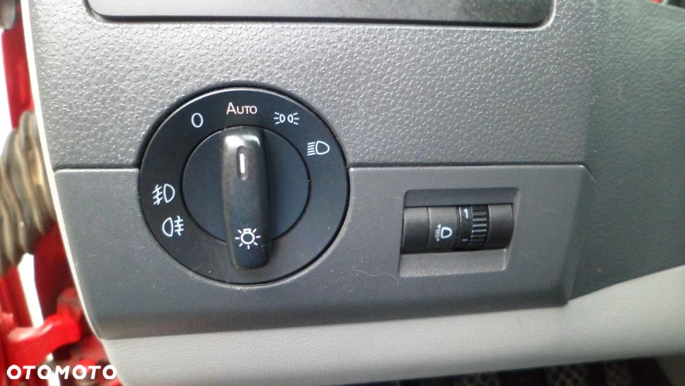 Volkswagen Transporter Lang Plus Trendline - 24